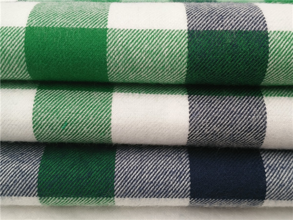 南京客戶說,我的態度,取決于你們的實力,佳宏紡織法蘭絨面料杠杠的 南京客戶說,我的態度,取決于你們的實力,佳宏紡織法蘭絨面料杠杠的